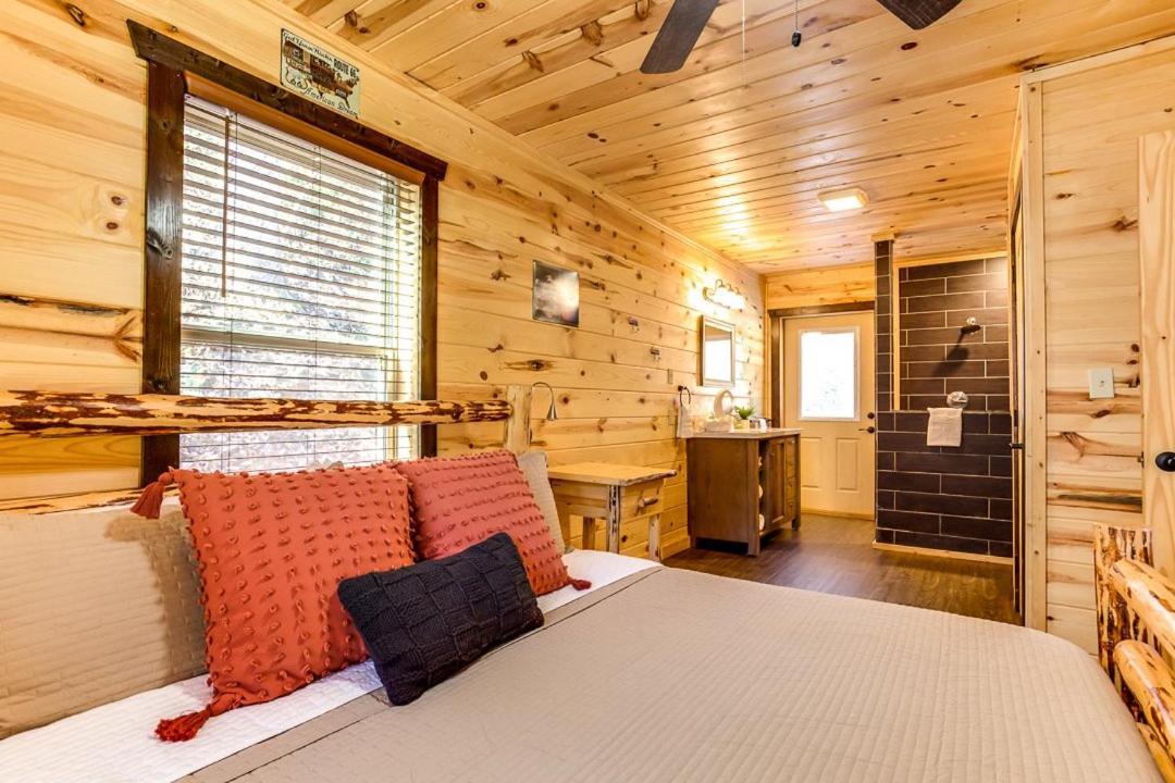 Route 66 Cabin Pigeon Forge Zimmer foto